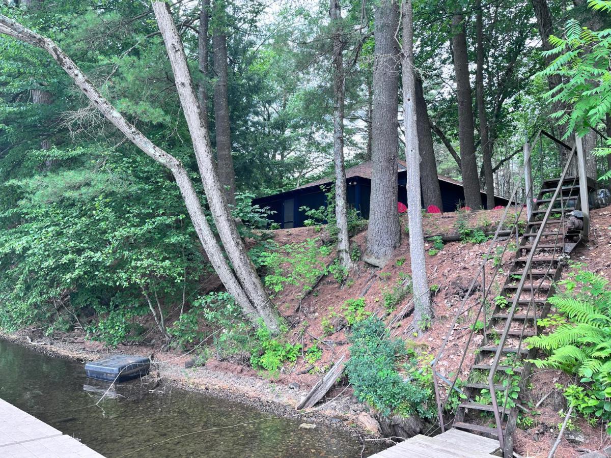 Camp Hudson Pines Corinth Exterior foto